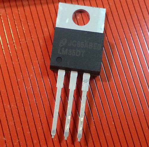 LM35DT Precision Centigrade Temperature Sensor TO-220