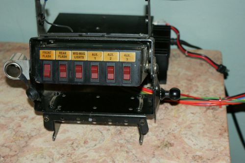 Emergency Light Control Switch Box in Dash Mount w/ cig lighter