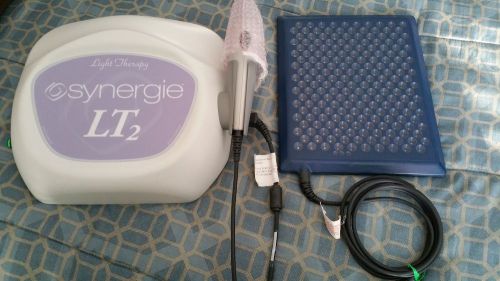 Dynatronics Synergie LT2 Light Therapy and Pad