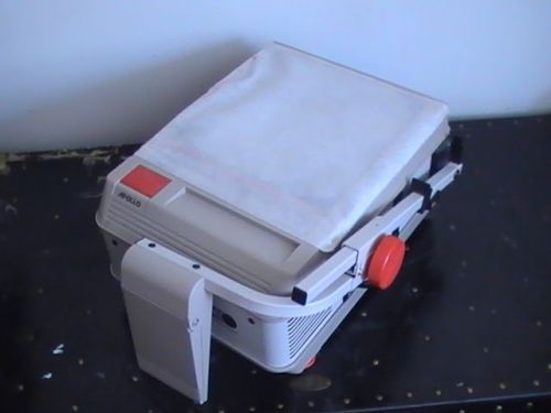 Apollo Eclipse Overhead Projector With An Extra Bulb! (NO RESERVE!)