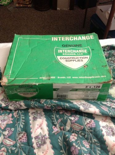 Interchange Genuine 3 X .120 2500 Clipped Head Strip Nails Never Used In Box
