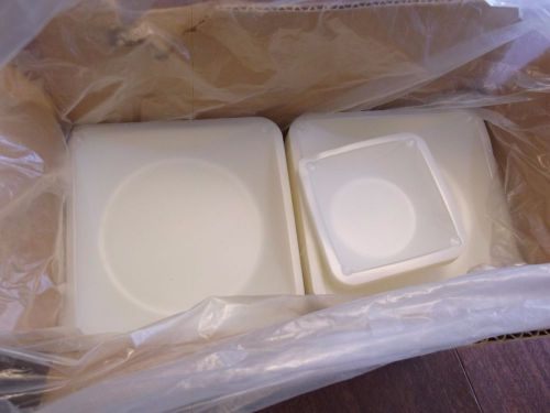 VWR 12577-049  500pcs weigh boats, 5.5 x 5.5 inches weighing dishes trays