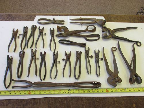 OLD FARM HOG PIG WRENCH TOOLS , PULLER , RINGERS &amp; SNOTTERS