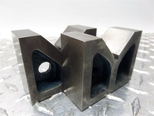 PAIR OF 1-3/4&#034; MACHINISTS TOOL MAKERS V-BLOCK 3&#034; x 1-1/4&#034; x 2-3/8&#034;