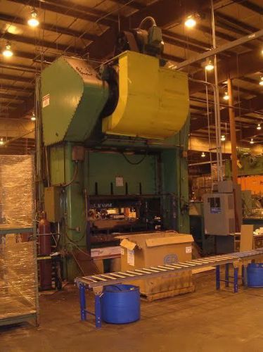 300 Ton Verson SSDC Press