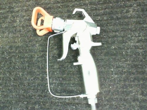 Graco contractor airless spray gun 826085 with rac5 517 tip (dep009194) for sale