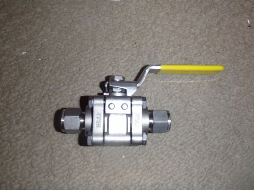 Swagelock 1/2&#034;  ball  valves   5 pieces for sale
