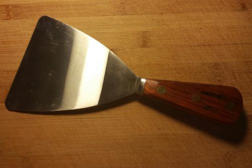 4-Inch Forged Pan/Griddle Scraper. &#034;Traditional&#034; by Dexter Russell #25RC-4.