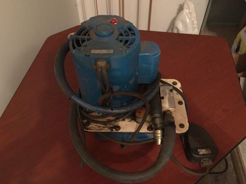 1 Working Imperial Eastman Hydraulic Pump 1 HP  With Foot Pedel