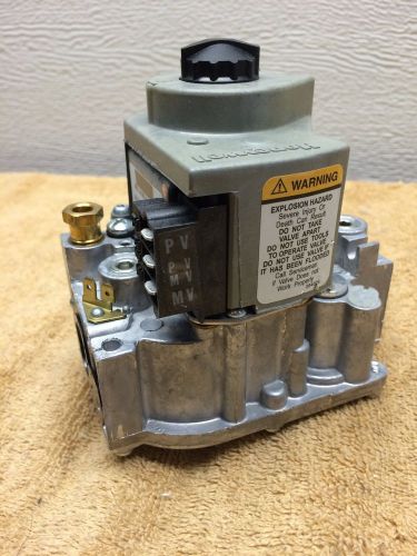 Honeywell vr8204a8826 gas valve  pitco fryer 60113501 for sale