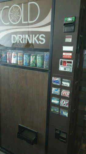 DIXIE NARCO 501T MPC 8 SODA VENDING MACHINE. LOCAL PICK UP ONLY.. BUY NOW $600
