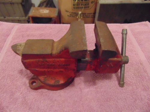 Vintage Craftsman Bench Vise with Swivel Base 506-51801