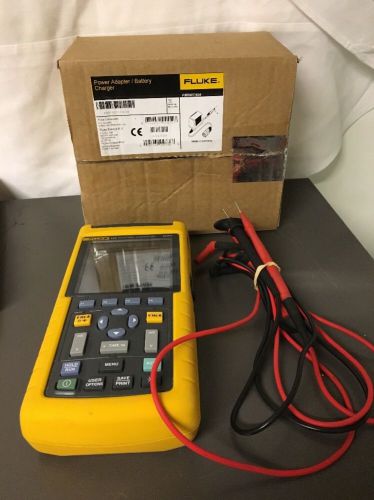 Fluke 123 Used With Leads, new Charger