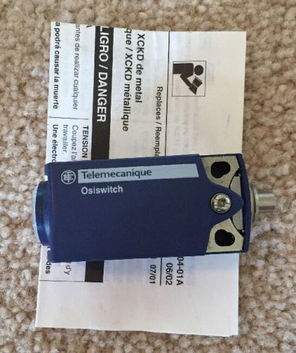 Telemecanique XCKP2110P16 Limit Switch