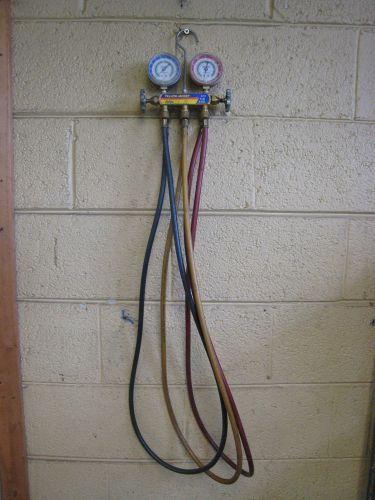 Yellow Jacket R-12 R-22 R-502 HVAC Test &amp; Charging Manifold Gauges w/ Hoses Used