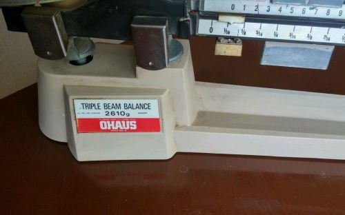 Ohaus triple beam balance scale USA patent no . 2- 729- 439 capacity 2610 g