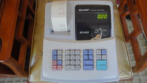 Sharp Electronic Cash Register XE-A102 W/ keys