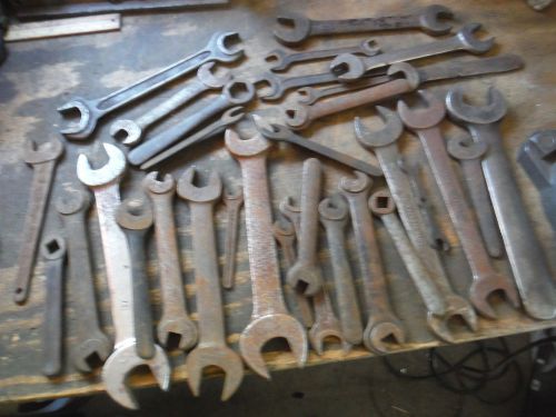 PILE OF MACHINIST MACHINE SHOP INDUSTRIAL WRENCHES WILLIAMS FAIRMOUNT GEDORE