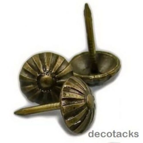 Decotacks Daisy Upholstery Nails/tacks 7/16&#034; - 100 Pcs [Antique Brass Finish] DX