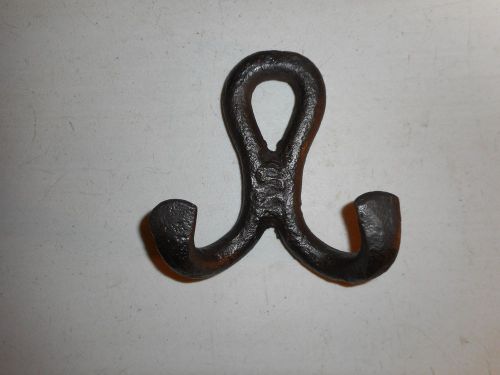 Vintage Iron Double Hook Horse Tack Man Cave Rope