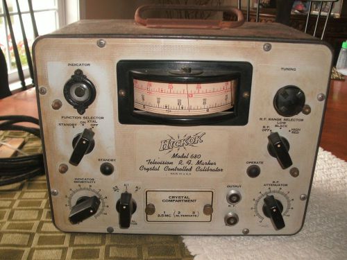 Vintage Hickok Model 680 Television Calibrator