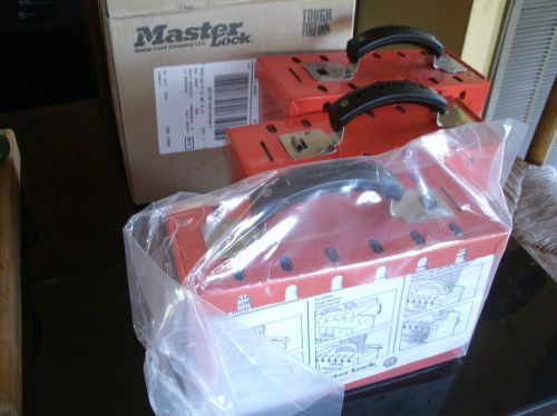 Lot Of Three Master Lock Latch Tight Portable Lock Boxs, Red (MAS 498A)