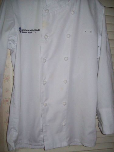 JOHNSON &amp; WALES UNIV. STUDENT CHEF COAT STYLE 113821-00 WHITE POLY/COTTON Sz XS