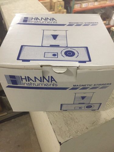 Hanna Instruments HI180H Magnetic stirrer, Blue, 110/115V, stir bar