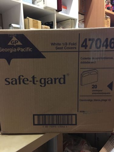 Georgia-Pacific Safe-T-Gard 47046 White 1/2-Fold Toilet Seat covers, 5000/case