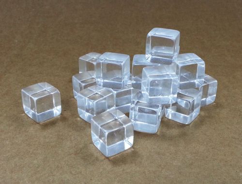 20 PACK Clear Acrylic Tumbled Cube 1/2&#034;