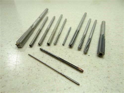 LOT OF 12 HSS CHUCKING REAMERS 1/6&#034; TO 3/8&#034; L&amp;I CTD CLEVELAND