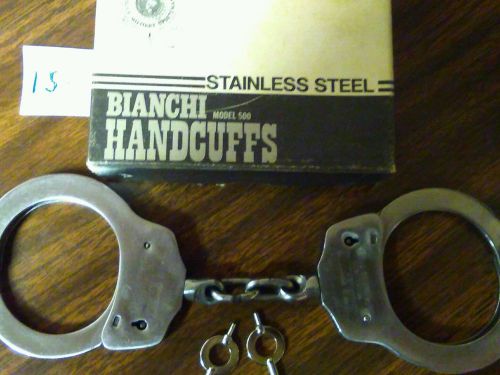 Bianchi handcuffs model 500
