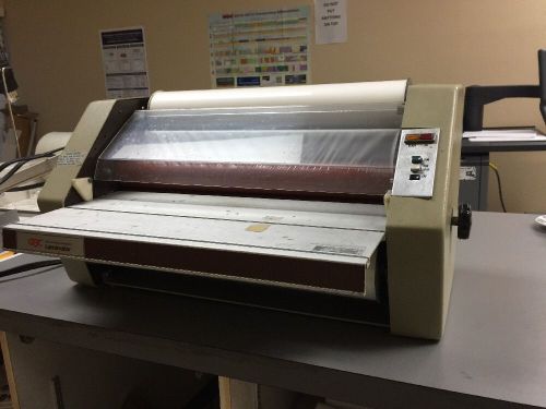 GBC Model 418 Laminator With 2 New Film Rolls