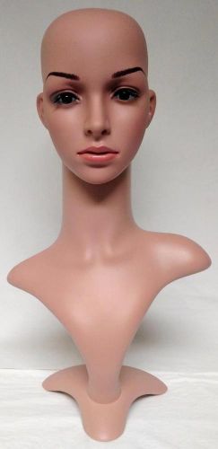 UNBRANDED MANNEQUIN HEAD &amp; STAND - RETAIL HATS / WIGS / SCARVES (A)