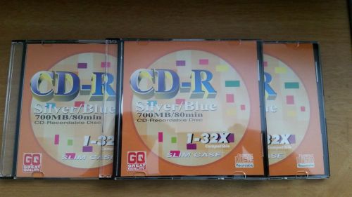 PACK OF 3 CD-R SILVER/BLUE 700 MB/80MIN WITH SLIM CASE-GREAT QUALITY