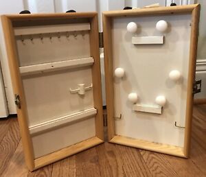 Showcases To Go Oak Colored Wood Jewelry Display Case Folding Box 14x9x3”