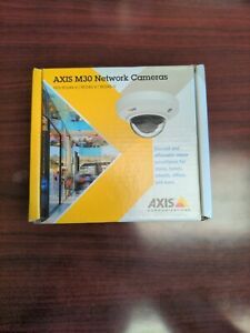 Axis Communications M3045-V 2MP Network Mini Dome Camera 0804-001 *New