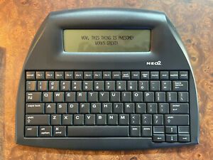 Alphasmart NEO 2 Word Processor with Full Size Keyboard - Excellent Condition