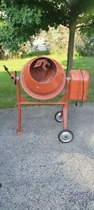 CENTRAL MACHINERY 3-1/2 CUBIC FOOT CEMENT MIXER 110  VOLT