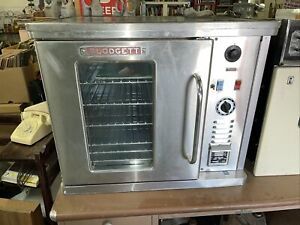 Blodgett CTB-1 Commercial Half Size Electric Convection Oven - 208, 3 Phase