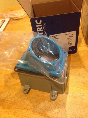 Meltric NEW 31-1A053-080-1 Angle Box 1NPT New In Box