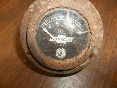 Vintage Chevrolet Oil Pressure Gauge