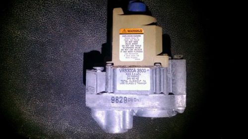 Honeywell vr8300a3500 hvac furnace valve used. converted to propane. for sale