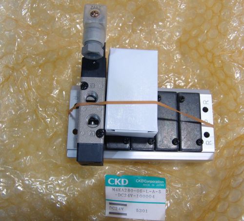 Pneumatic solenoid valve CKD M4KA280 unused