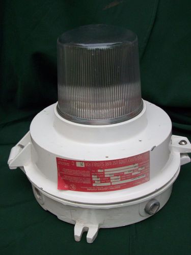 Industrial Ceiling Light Fixture For Hazardous Conditions / 150 Watts
