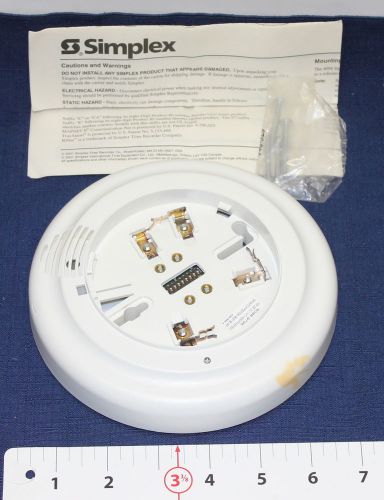 Simplex 4098-9795  addressable sounder smoke detector base pt # 0677370cn for sale