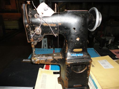 Singer 108 w 20 cylinder arm style Unison Feed FOR binding- runs great !