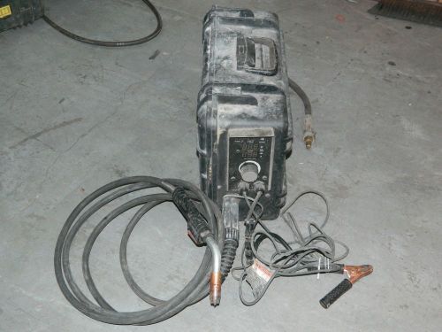 Miller suitcase x-treme 12vs wire feeder mig welder 300876 for sale