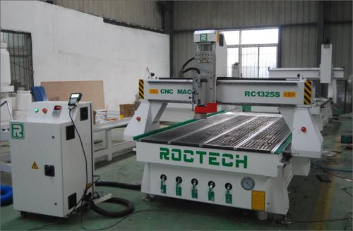 Roctech cnc router 4x8 and servos for sale
