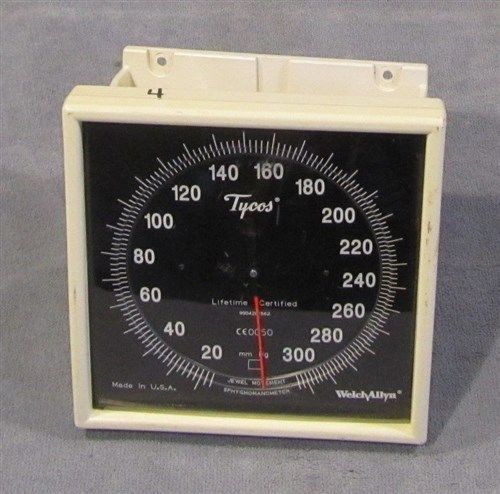 Tycos Welch Allyn sphygmomanometer With Cuff Holder